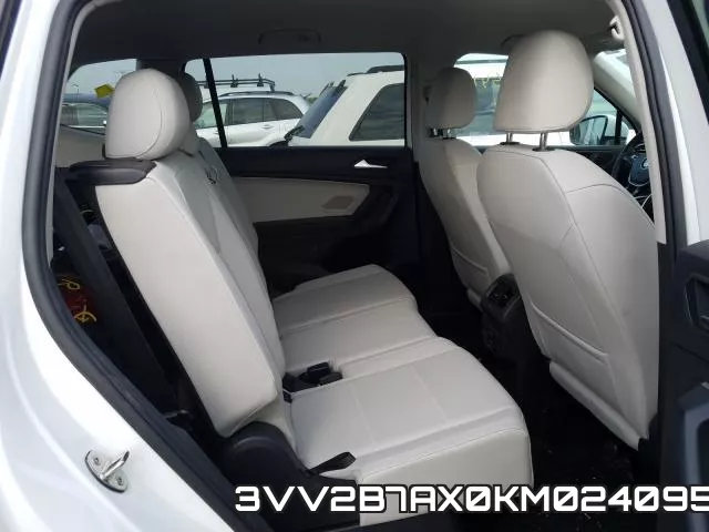 3VV2B7AX0KM024095