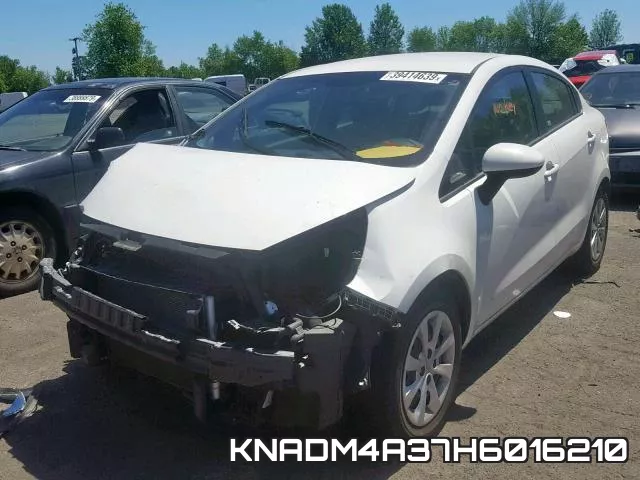 KNADM4A37H6016210_2.webp