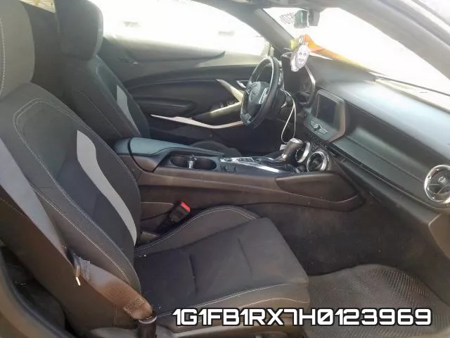 1G1FB1RX7H0123969_5.webp