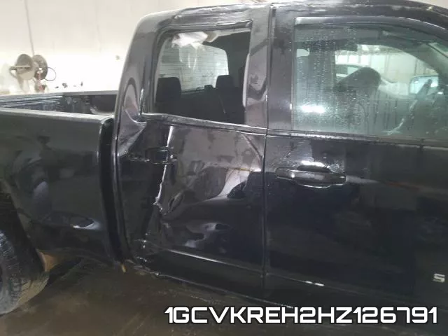 1GCVKREH2HZ126791_9.webp
