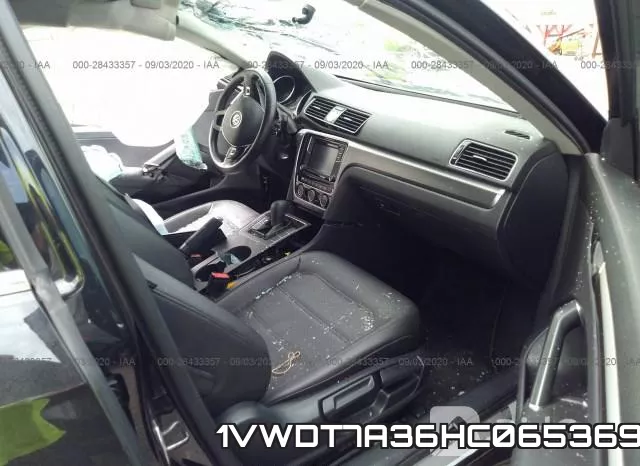 1VWDT7A36HC065369_5.webp