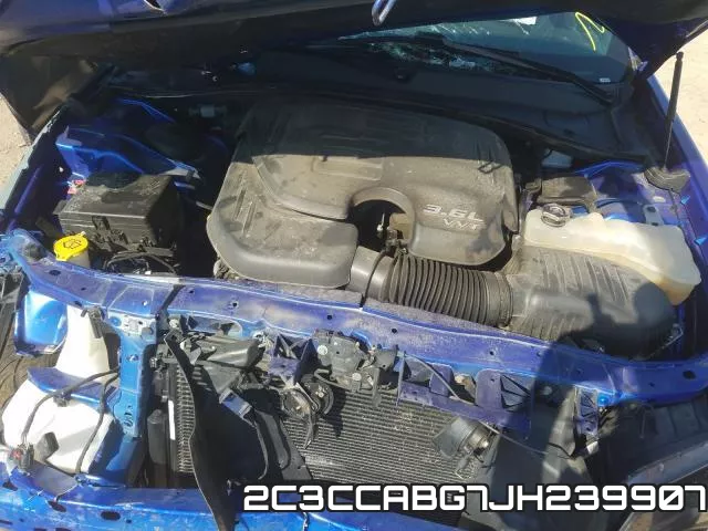 2C3CCABG7JH239907_7.webp