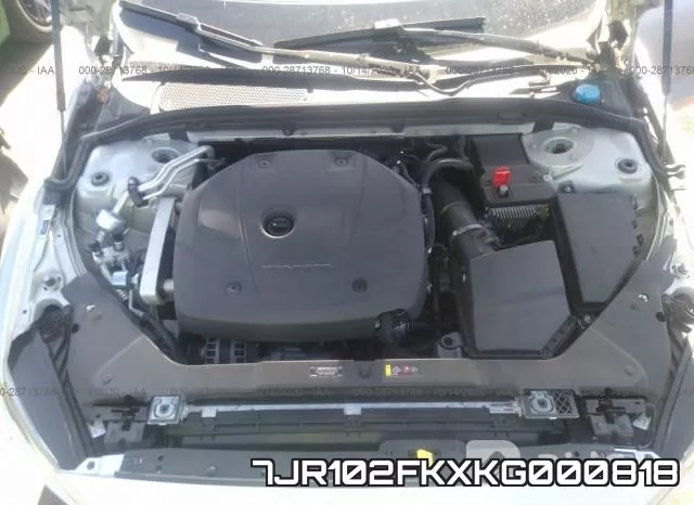7JR102FKXKG000818_10.webp