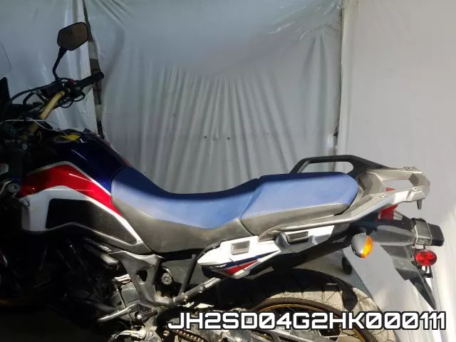 JH2SD04G2HK000111_6.webp