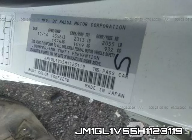 JM1GL1V55H1123119_9.webp