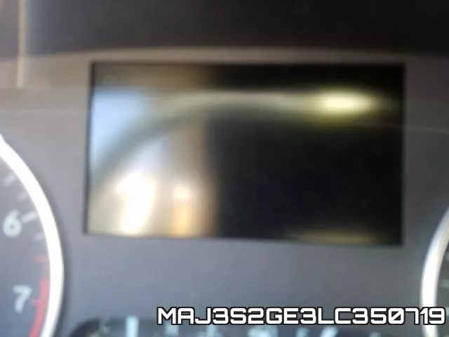 MAJ3S2GE3LC350719_8.webp