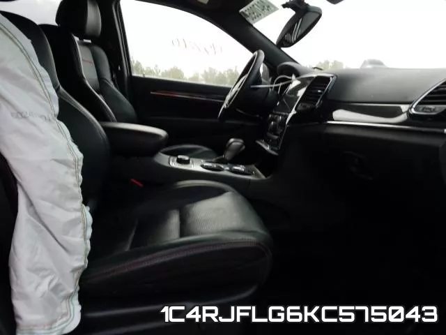 1C4RJFLG6KC575043_5.webp