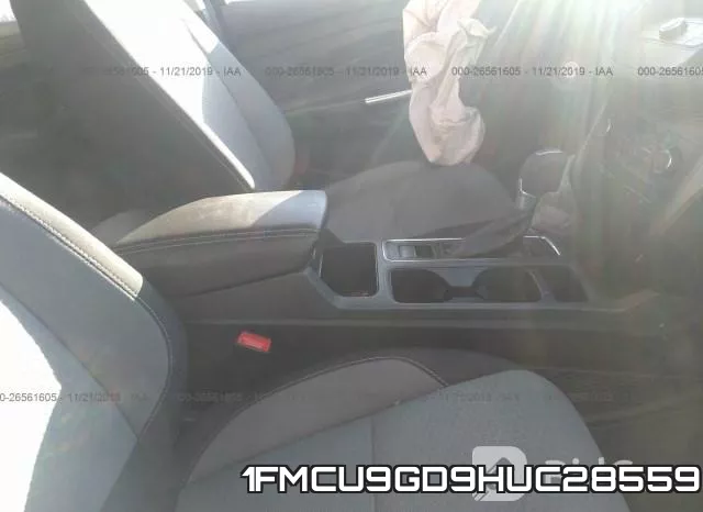 1FMCU9GD9HUC28559_5.webp