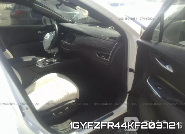 1GYFZFR44KF203721_5.webp