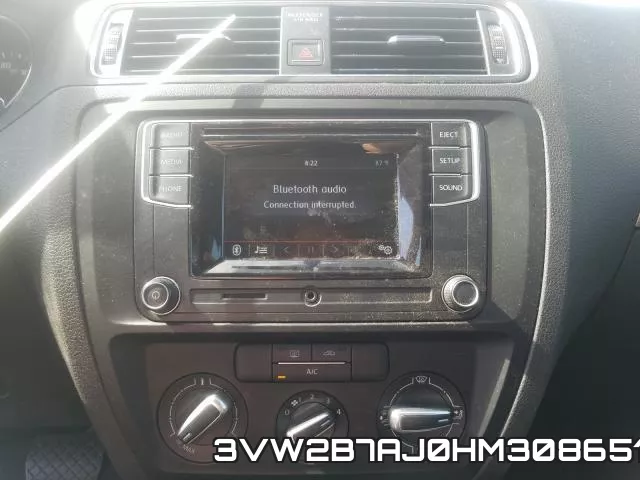 3VW2B7AJ0HM308651_9.webp