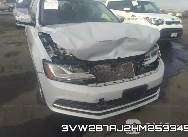 3VW2B7AJ2HM253345_6.webp