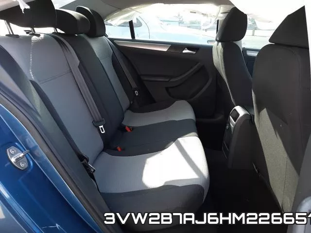3VW2B7AJ6HM226651_6.webp