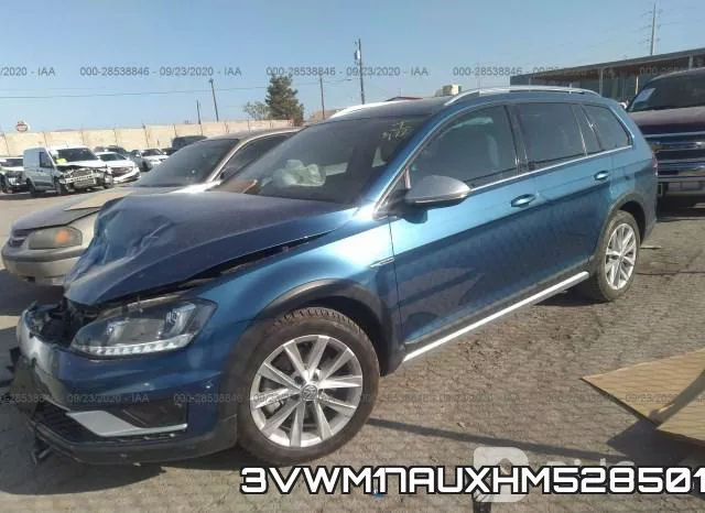 3VWM17AUXHM528501