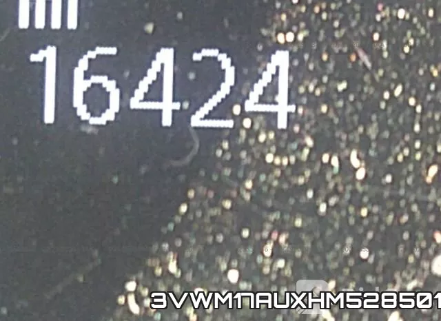 3VWM17AUXHM528501_7.webp