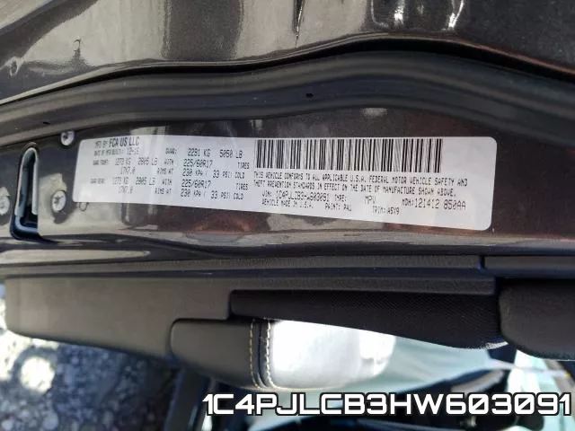 1C4PJLCB3HW603091_10.webp