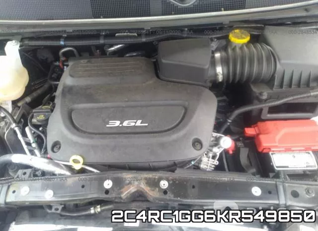 2C4RC1GG6KR549850_10.webp