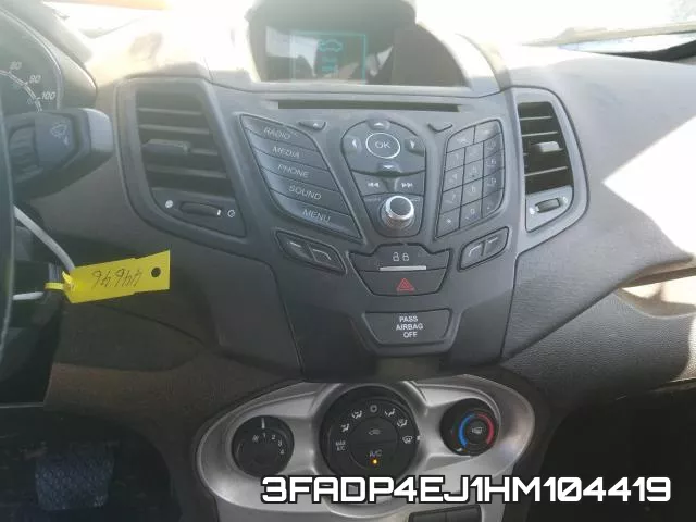 3FADP4EJ1HM104419_9.webp
