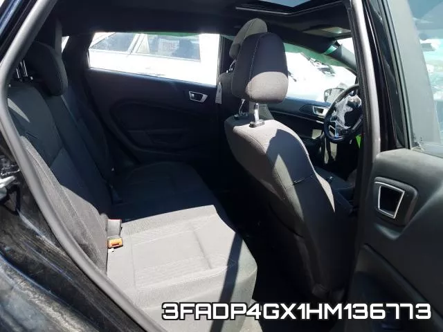 3FADP4GX1HM136773_6.webp