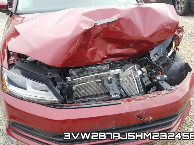 3VW2B7AJ5HM232456_9.webp