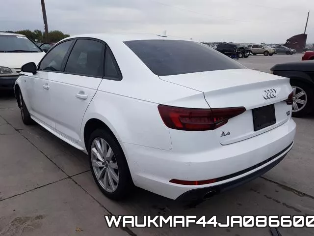 WAUKMAF44JA086600_3.webp