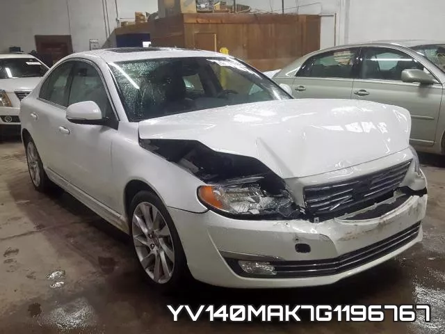 YV140MAK7G1196767