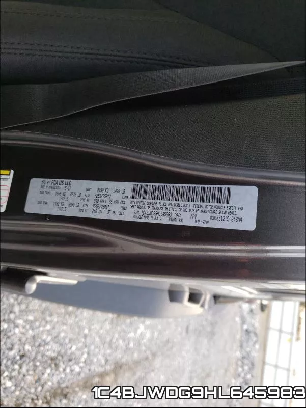 1C4BJWDG9HL645983_10.webp
