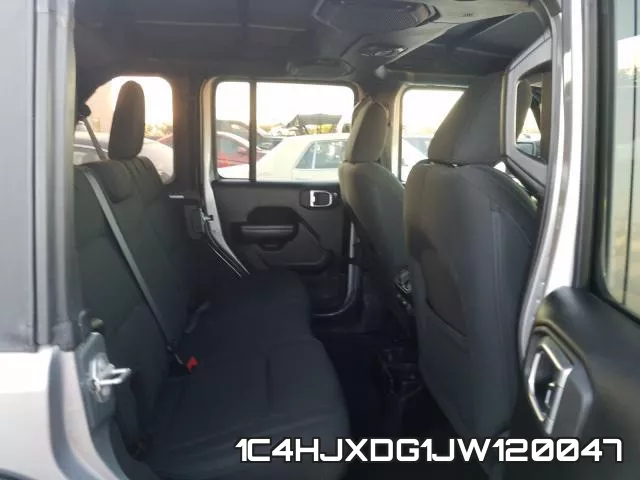 1C4HJXDG1JW120047_6.webp