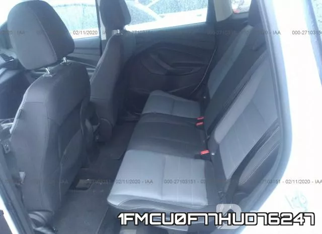 1FMCU0F77HUD76247_8.webp