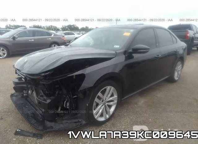 1VWLA7A39KC009645_2.webp