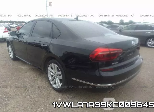 1VWLA7A39KC009645_3.webp
