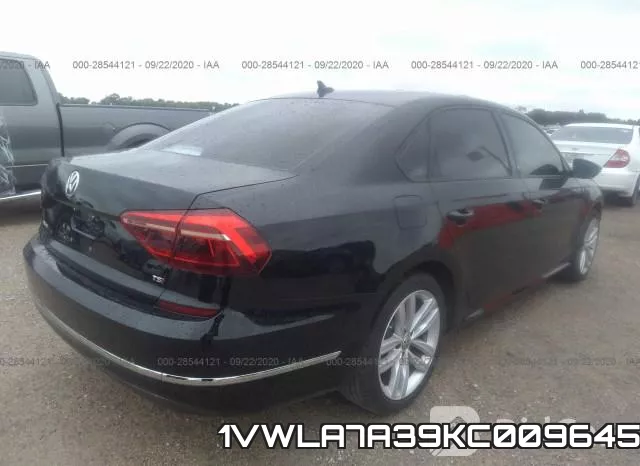 1VWLA7A39KC009645