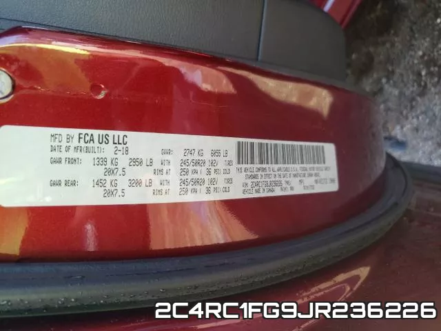 2C4RC1FG9JR236226_10.webp