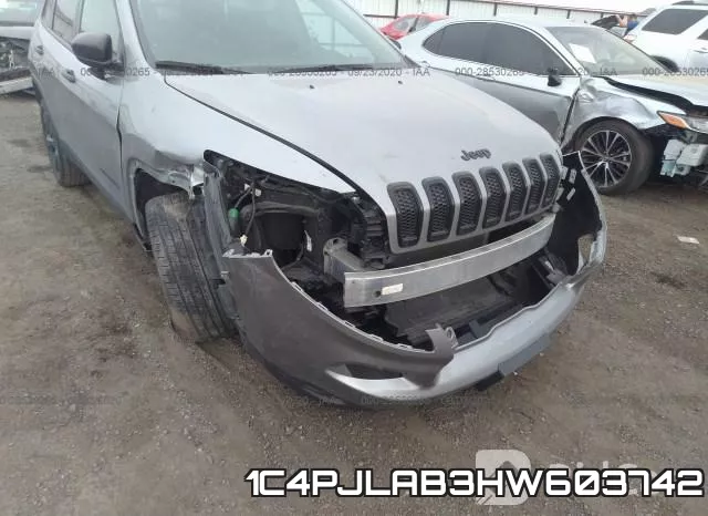 1C4PJLAB3HW603742_6.webp