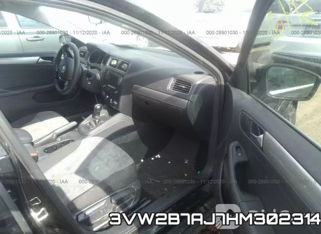 3VW2B7AJ7HM302314_5.webp