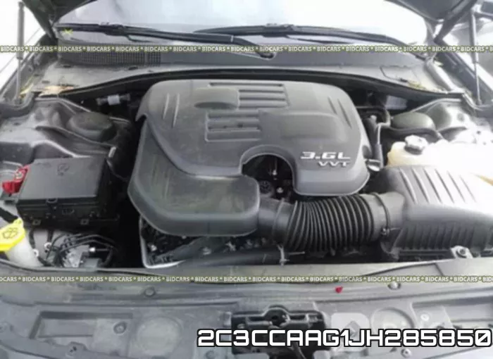 2C3CCAAG1JH285850_10.webp