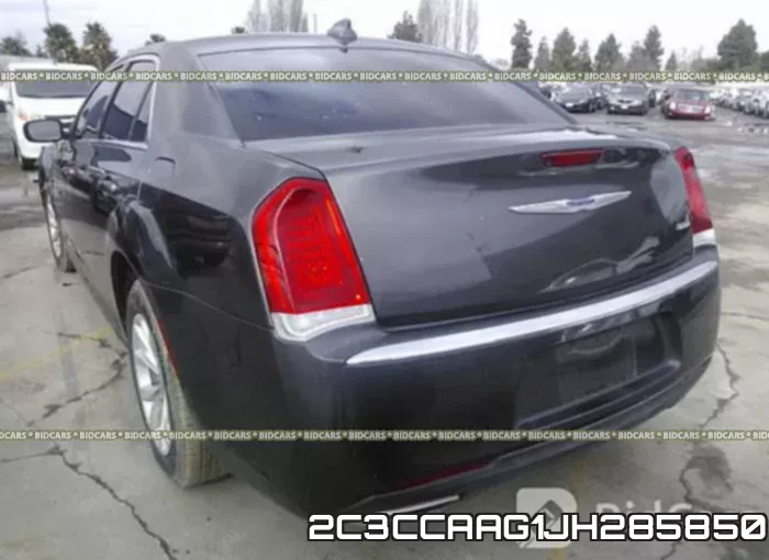 2C3CCAAG1JH285850_3.webp
