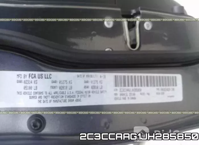 2C3CCAAG1JH285850_9.webp