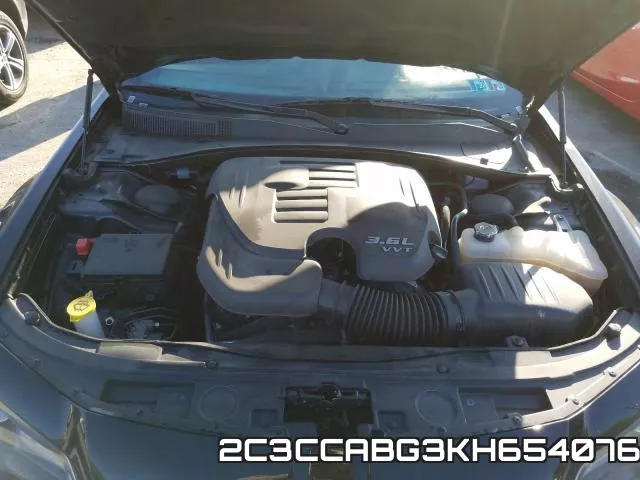 2C3CCABG3KH654076_7.webp