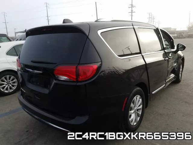 2C4RC1BGXKR665396_4.webp