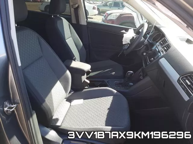 3VV1B7AX9KM196296_5.webp