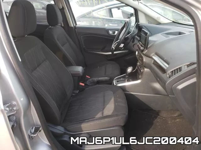 MAJ6P1UL6JC200404_5.webp