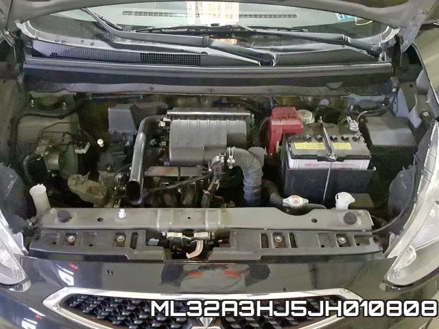 ML32A3HJ5JH010808_7.webp