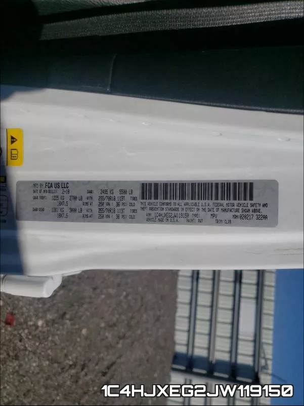 1C4HJXEG2JW119150_10.webp