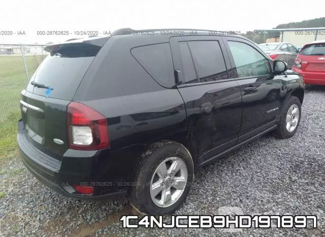 1C4NJCEB9HD197897_4.webp