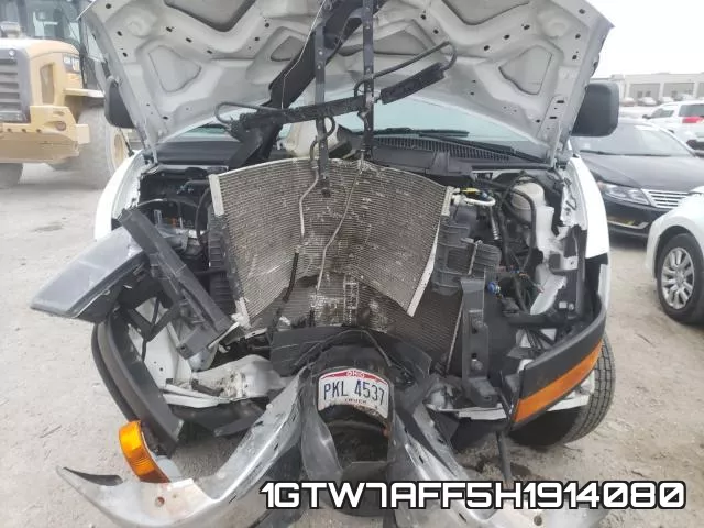1GTW7AFF5H1914080_7.webp