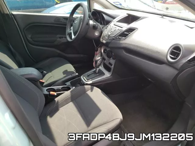 3FADP4BJ9JM132205_5.webp