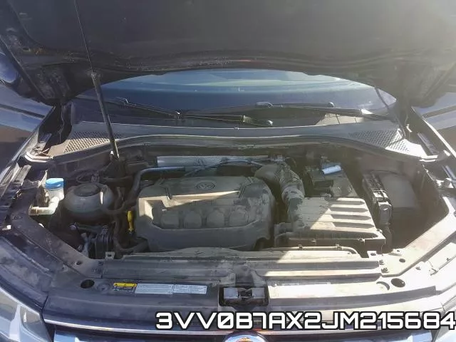 3VV0B7AX2JM215684_7.webp