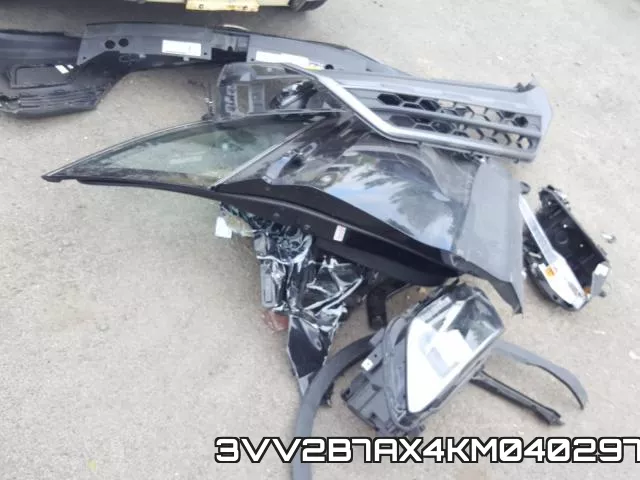 3VV2B7AX4KM040297_9.webp