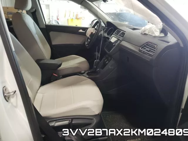 3VV2B7AX2KM024809_5.webp