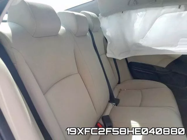 19XFC2F58HE040880_6.webp
